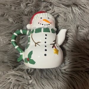Festive Snowman Teapot - White and Green